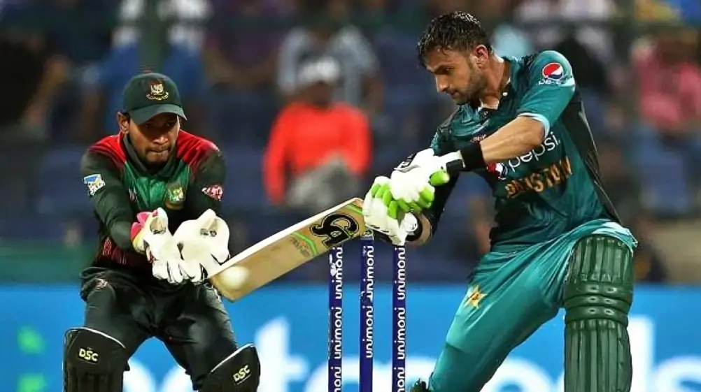 Mushfiqur Rahim and Shoaib Malik - Most runs in Asia Cup history